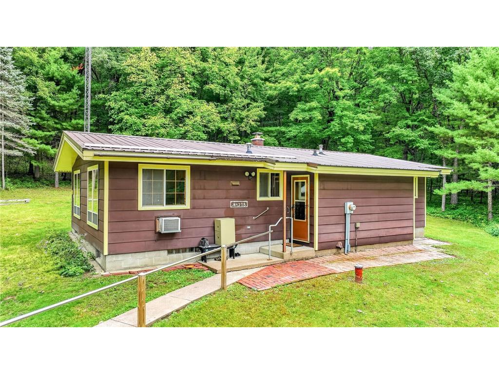 Photo of N9278 State Road 25, Colfax, WI 54730 (MLS # 7149591)