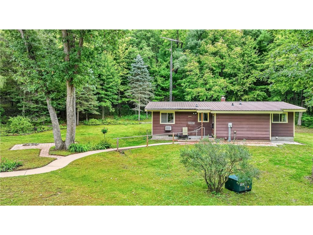 Photo of N9278 State Road 25, Colfax, WI 54730 (MLS # 7149591)