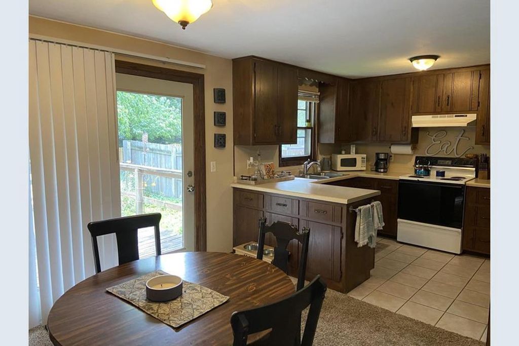 Photo of 2161 Packerland DRIVE, Green Bay, WI 54304 (MLS # 1952025)