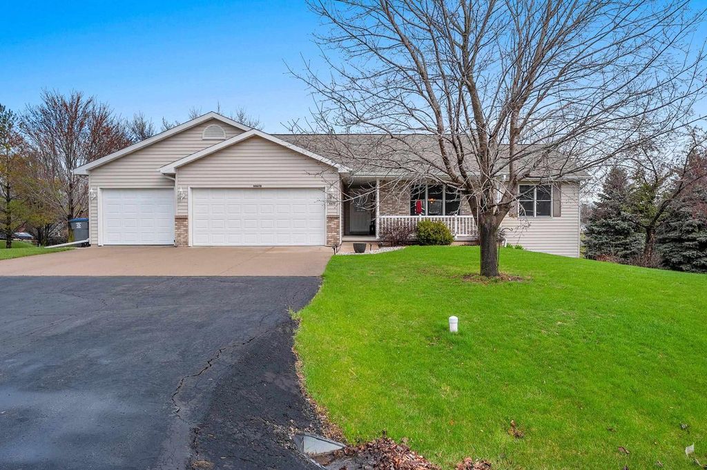 Photo of W6678 Emerald COURT, Greenville, WI 54942 (MLS # 50323934)