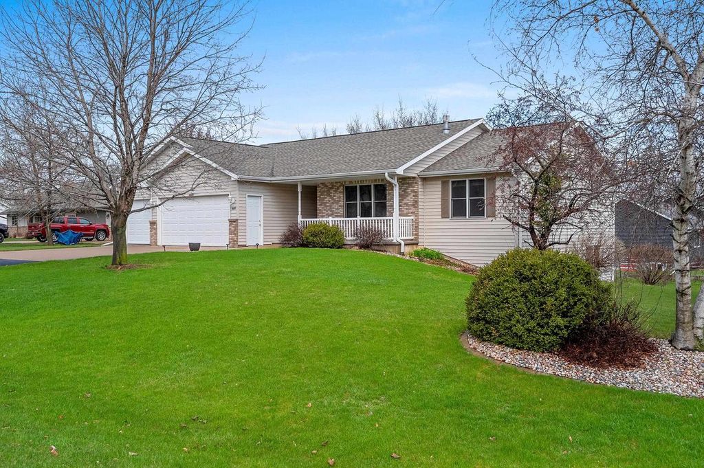 Photo of W6678 Emerald COURT, Greenville, WI 54942 (MLS # 50323934)