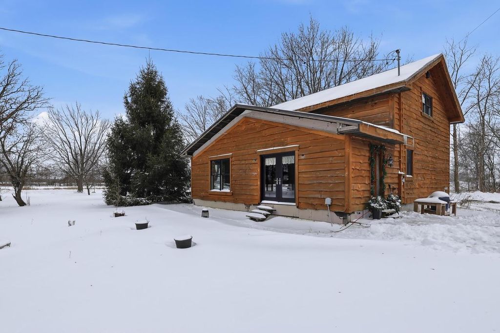 Photo of 102 Main STREET, Milladore, WI 54454 (MLS # 22505734)