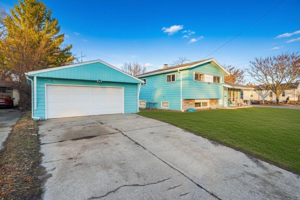 Photo of 3500 21st STREET, Racine, WI 53405 (MLS # 1949785)