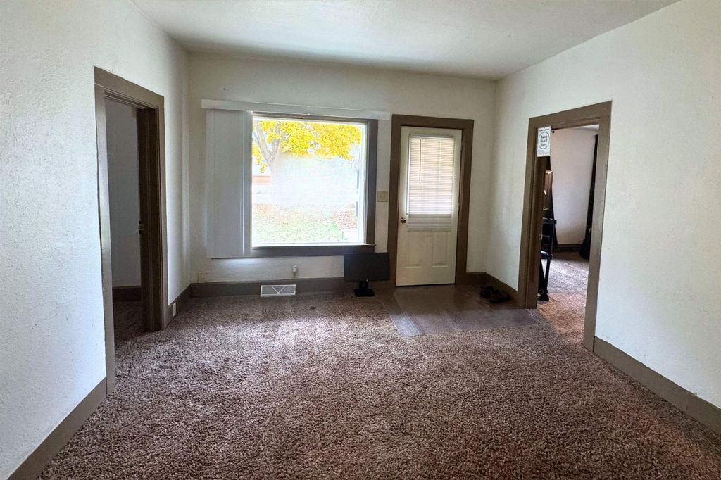 Photo of 1209+1209A West River DRIVE, Stevens Point, WI 54481 (MLS # 22601014)