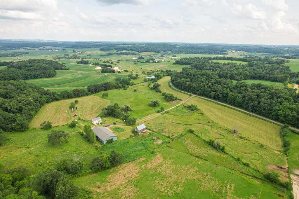 Photo of E4150 Tuckertown ROAD, Loganville, WI 53943 (MLS # 2027843)