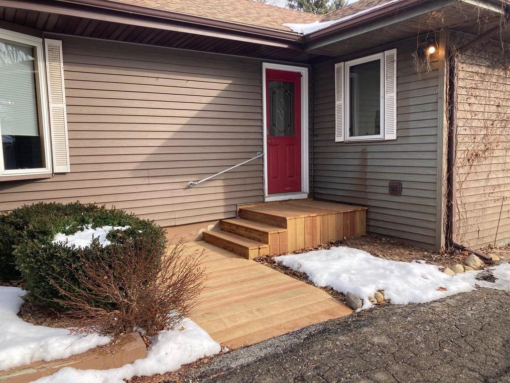 Photo of 2224 Hwy 51, Stoughton, WI 53589 (MLS # 2019255)