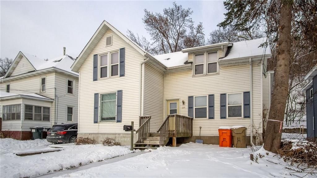 Photo of 609 S Dewey STREET, Eau Claire, WI 54701 (MLS # 1597353)