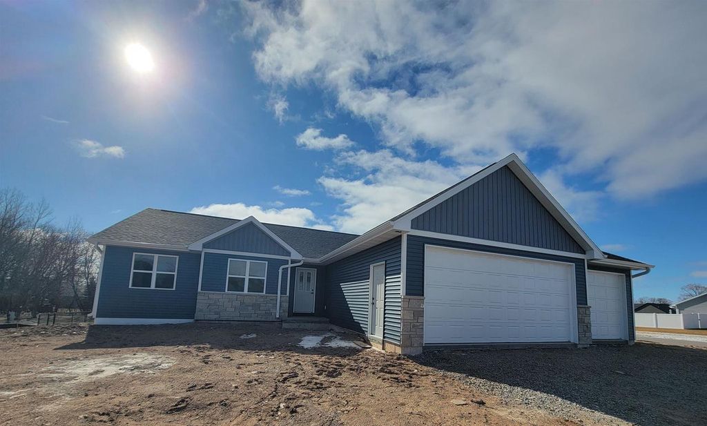 Photo of W2305 Schmidt ROAD, Freedom, WI 54913 (MLS # 50321451)
