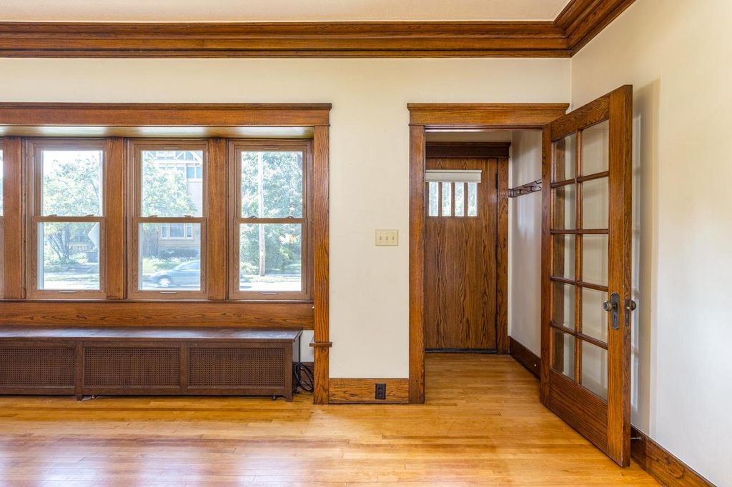 Photo of 644 Wisconsin STREET, Oshkosh, WI 54901 (MLS # 50314931)