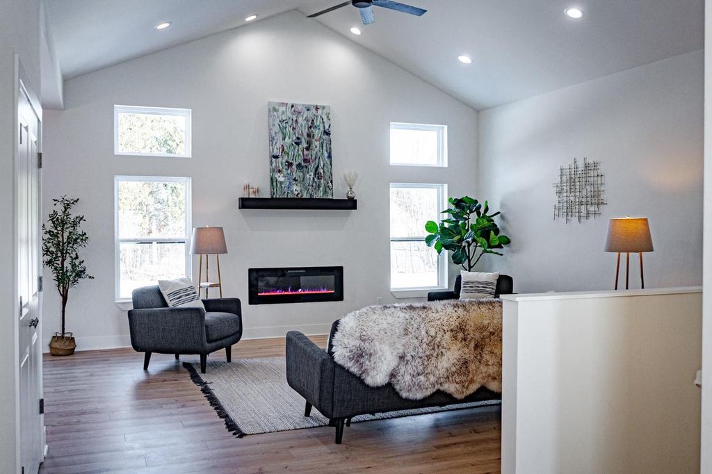 Photo of 3433 Paula STREET, Green Bay, WI 54311 (MLS # 50320617)