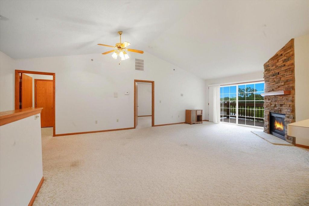 Photo of 7925 S Scepter DRIVE #7, Franklin, WI 53132 (MLS # 1936665)