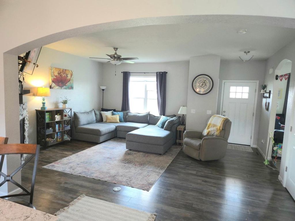 Photo of 6614 Wolf Hollow ROAD, Windsor, WI 53598 (MLS # 2022843)