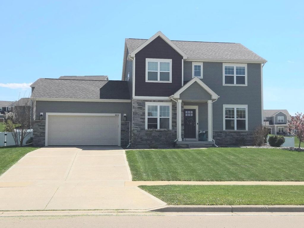 Photo of 6614 Wolf Hollow ROAD, Windsor, WI 53598 (MLS # 2022843)