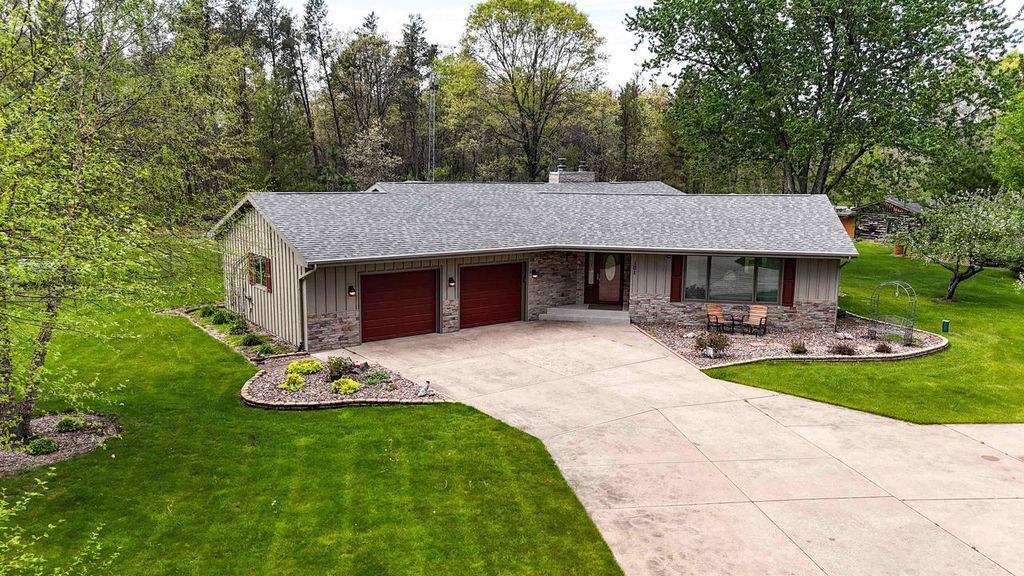 Photo of 101 14th AVENUE, Nekoosa, WI 54457 (MLS # 2023950)