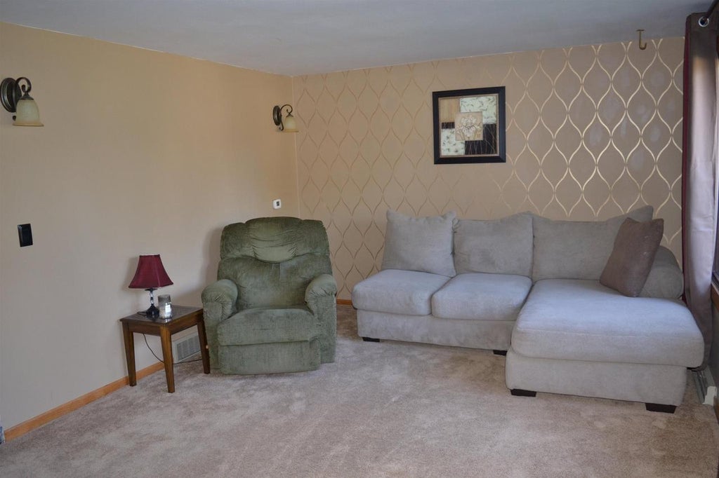 Photo of 738 McArthur STREET, Fond Du Lac, WI 54935 (MLS # 50334063)