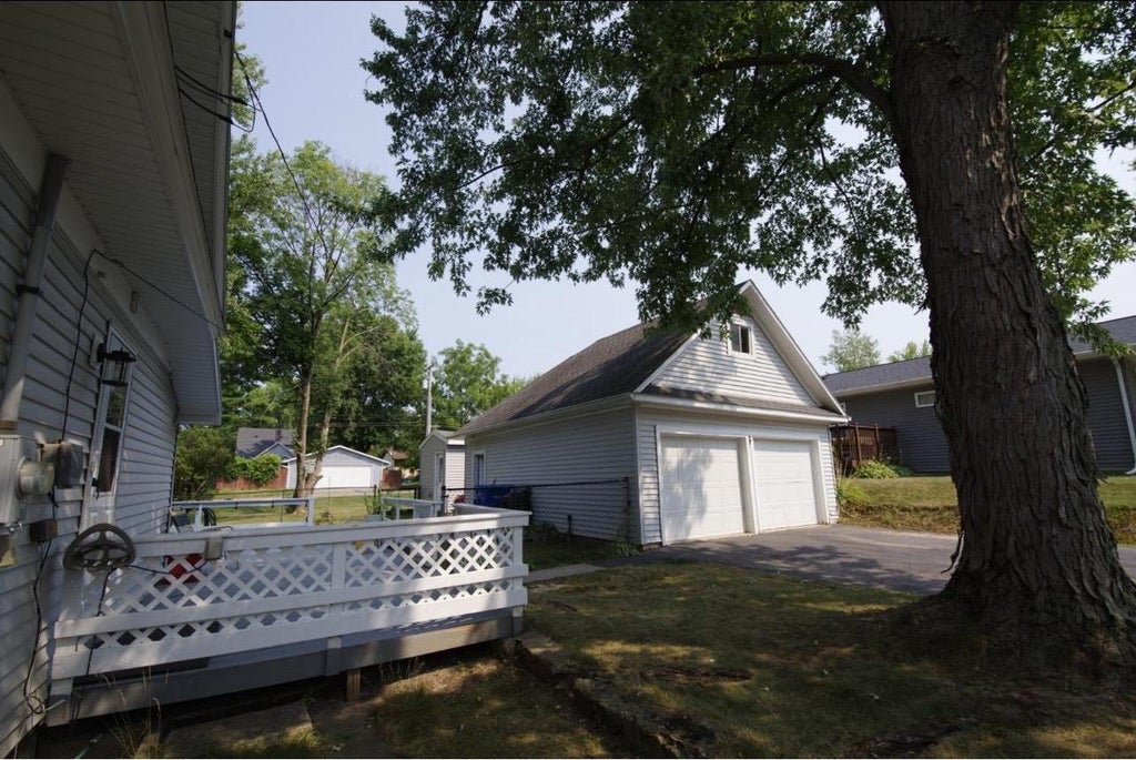 Photo of 430 Capital STREET, Wisconsin Dells, WI 53965 (MLS # 2030323)