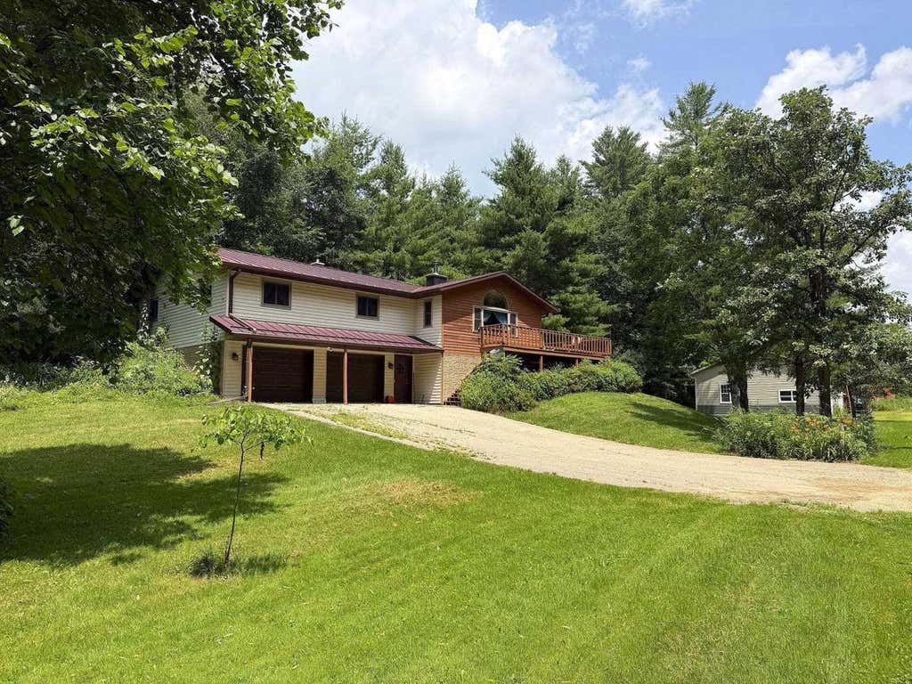 Photo of 5.4 ac. 14946 Gerber LANE, Cazenovia, WI 53924 (MLS # 2030696)