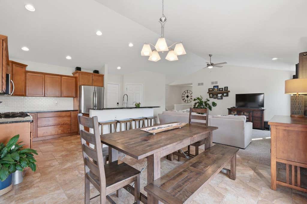 Photo of 4528 Scenic View ROAD, Windsor, WI 53598 (MLS # 2030069)