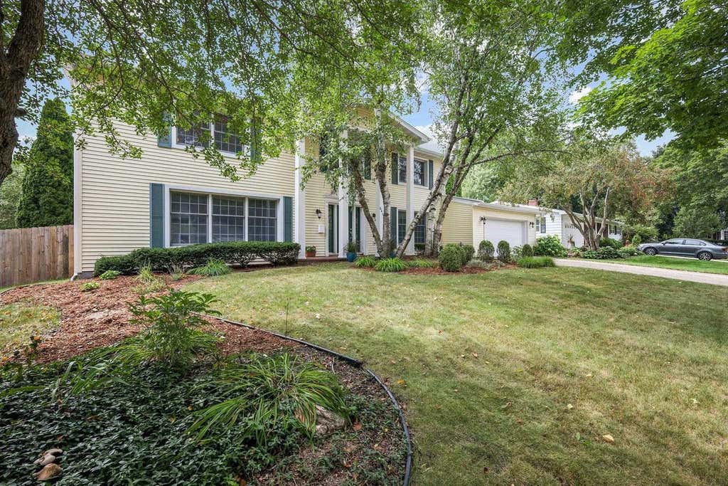 Photo of 6413 Landfall DRIVE, Madison, WI 53705 (MLS # 2030755)