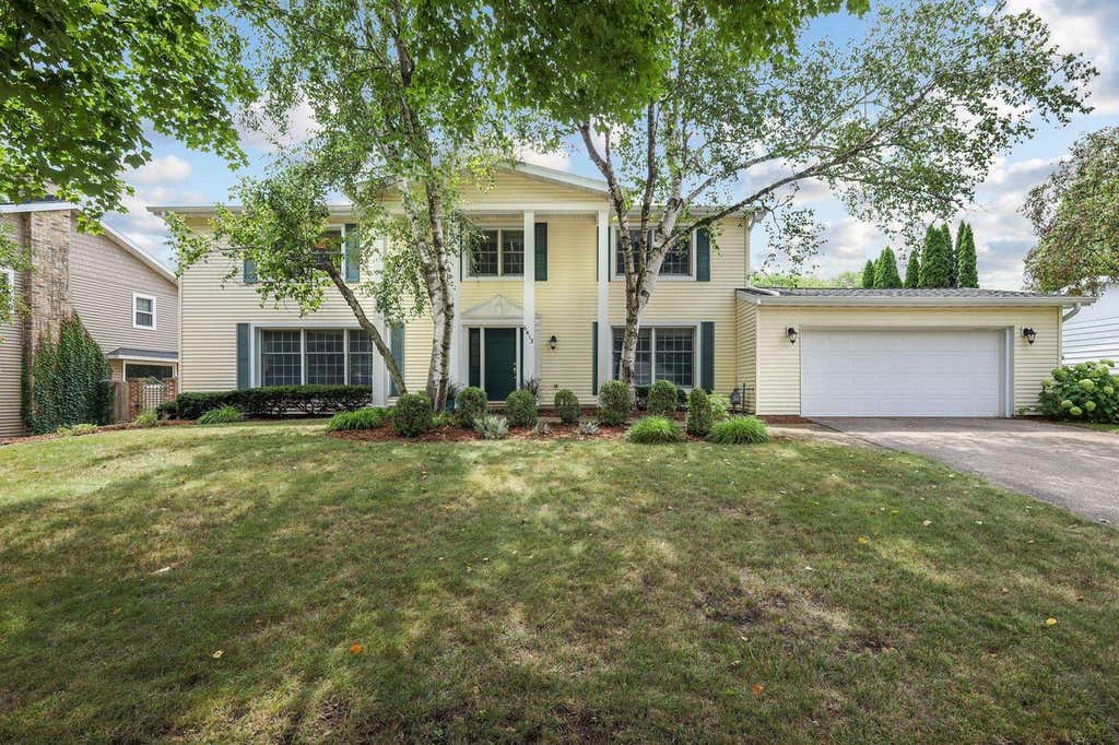 Photo of 6413 Landfall DRIVE, Madison, WI 53705 (MLS # 2030755)
