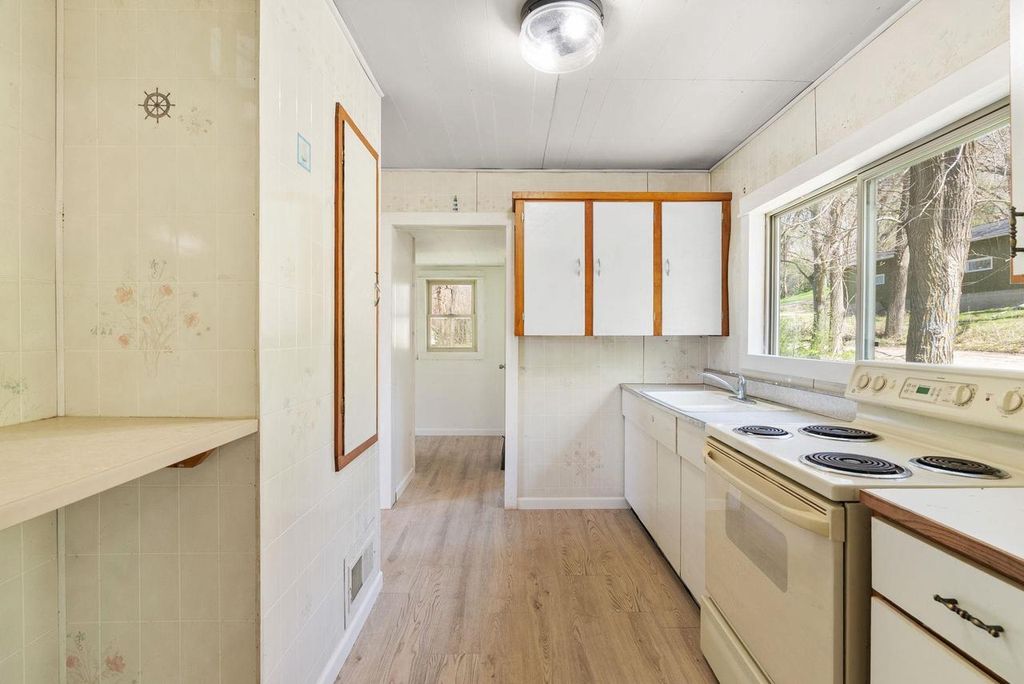 Photo of 148 Oakwood AVENUE, Edgerton, WI 53534 (MLS # 2019293)
