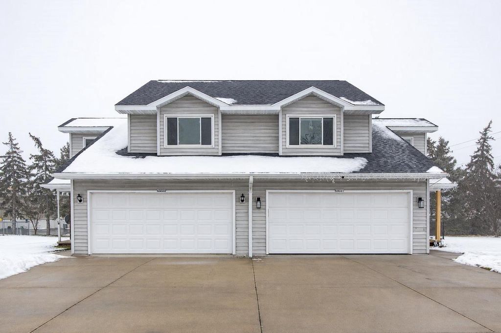 Photo of N9689 Gina DRIVE, Appleton, WI 54915 (MLS # 50319642)
