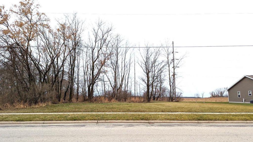 Photo of 315 S Glenview AVENUE, Brillion, WI 54110 (MLS # 50322455)