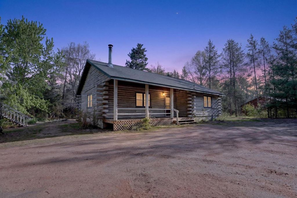 Photo of W5946 Woodland TRAIL, New Lisbon, WI 53950 (MLS # 1962331)
