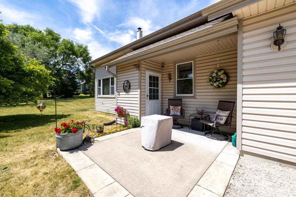 Photo of N128W17358 Holy Hill ROAD, Germantown, WI 53022 (MLS # 1967389)