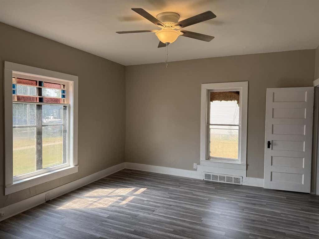 Photo of 420 8th Avenue North AVE, Wisconsin Rapids, WI 54495 (MLS # 22603707)