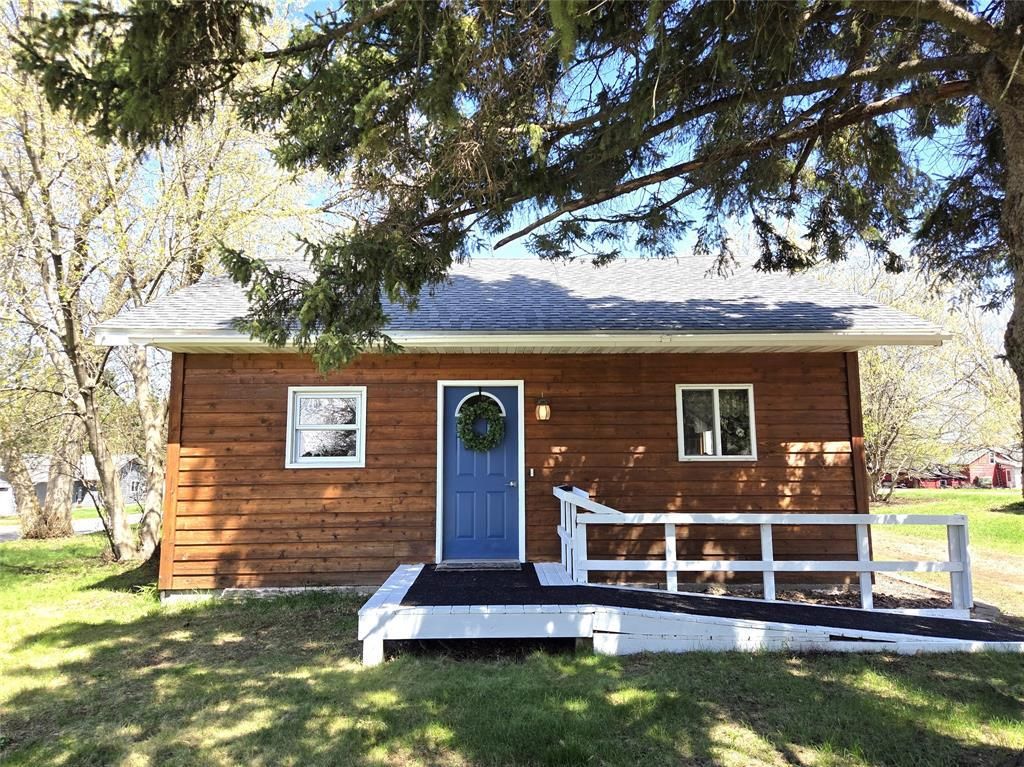 Photo of 221 1st AVENUE, Shell Lake, WI 54871 (MLS # 1600621)
