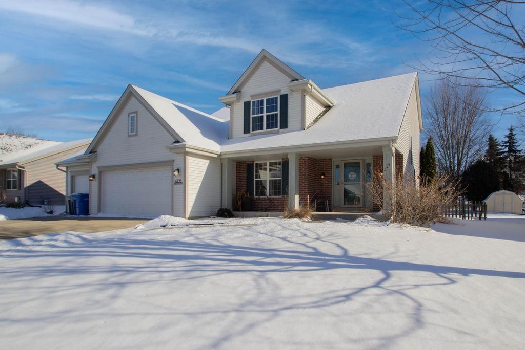 Photo of 605 Bridlewood LANE, Watertown, WI 53094 (MLS # 1946286)