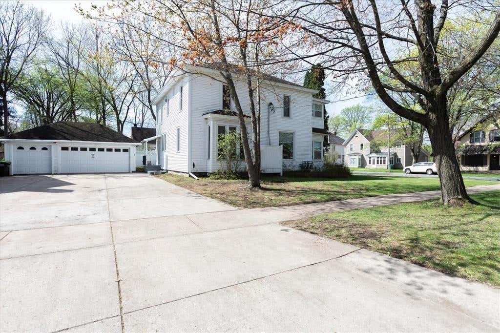 Photo of 1104 7th STREET #1104/1104-1/2, Menomonie, WI 54751 (MLS # 1600459)