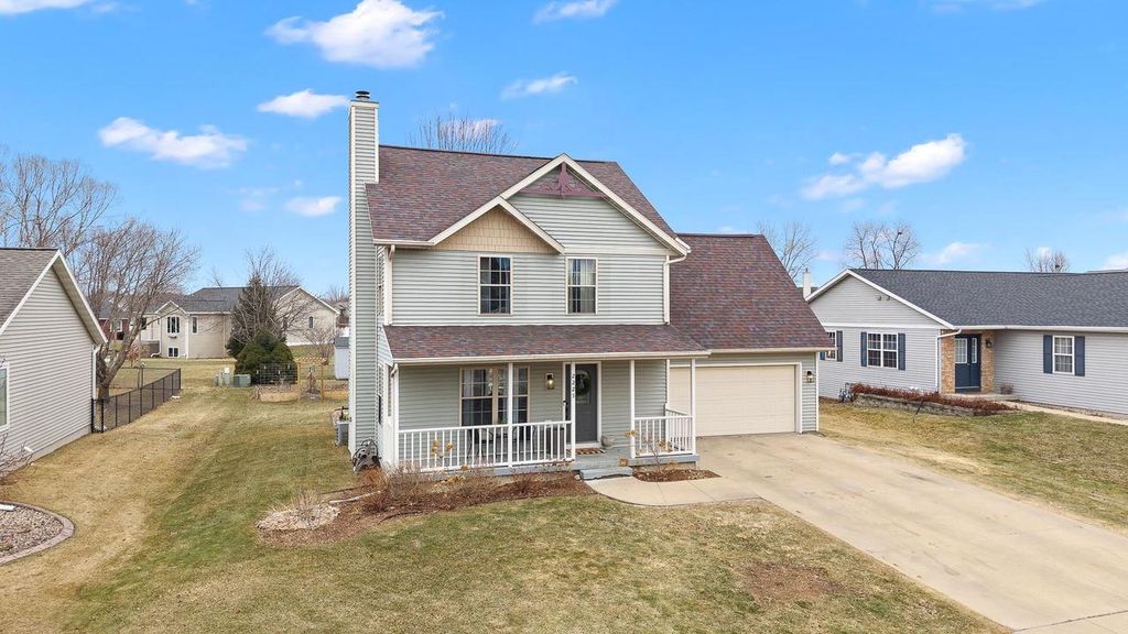 Photo of 2225 Buckingham ROAD, Stoughton, WI 53589 (MLS # 2017041)