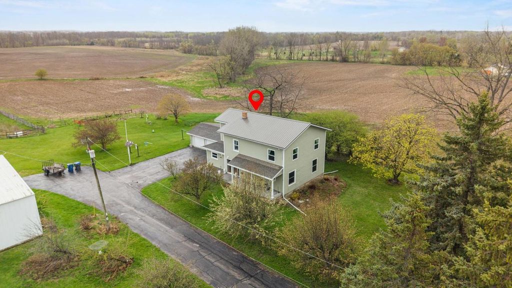 Photo of W4943 Brusewitz ROAD, Black Creek, WI 54106 (MLS # 50324778)