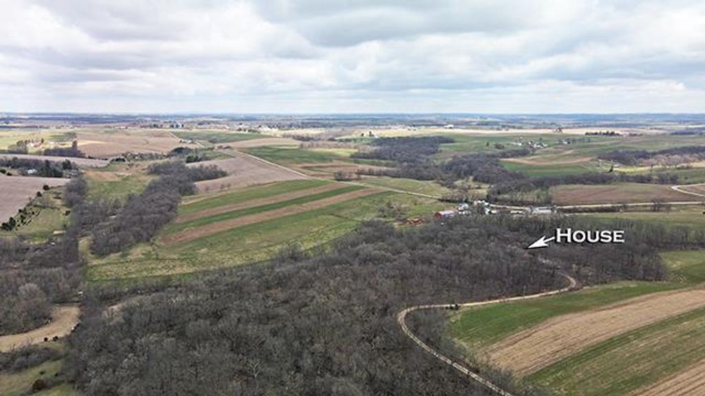 Photo of 7450 W Church ROAD, Gratiot, WI 53541 (MLS # 2020047)