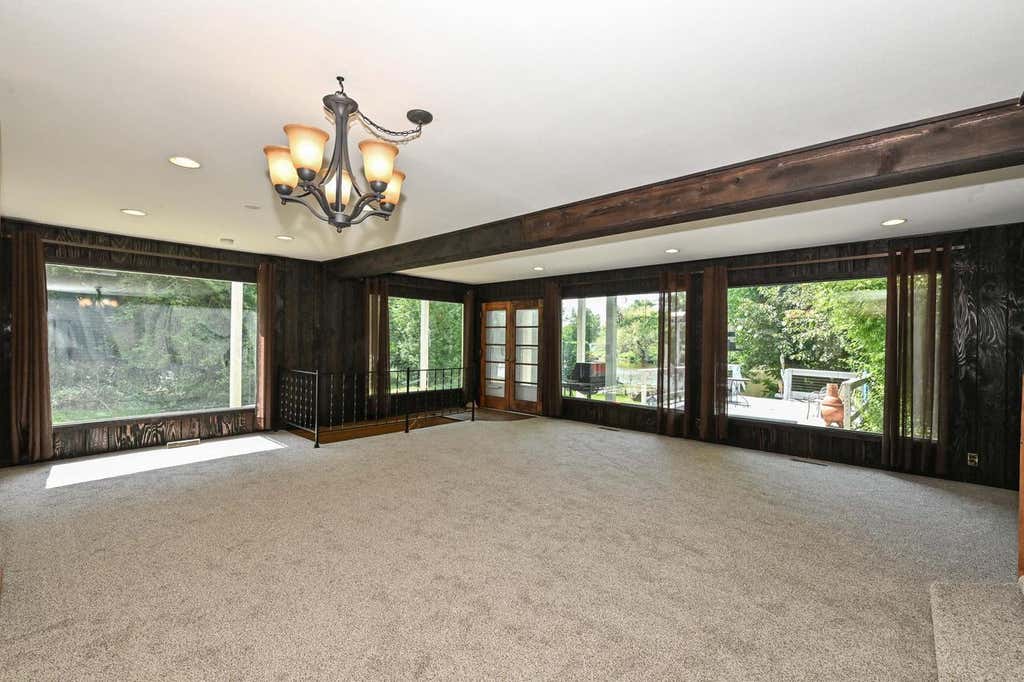 Photo of 12659 N East Shoreland DRIVE, Mequon, WI 53092 (MLS # 1976552)