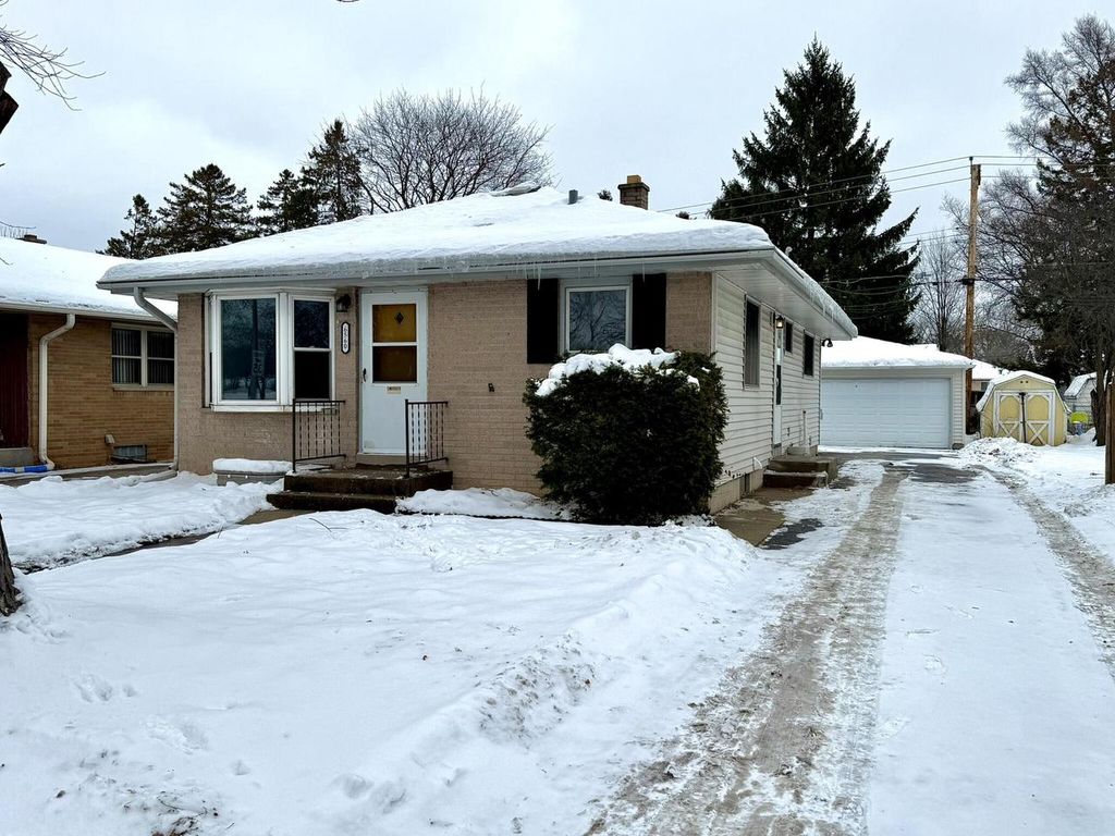 Photo of 6560 N 60th STREET, Milwaukee, WI 53223 (MLS # 1944848)