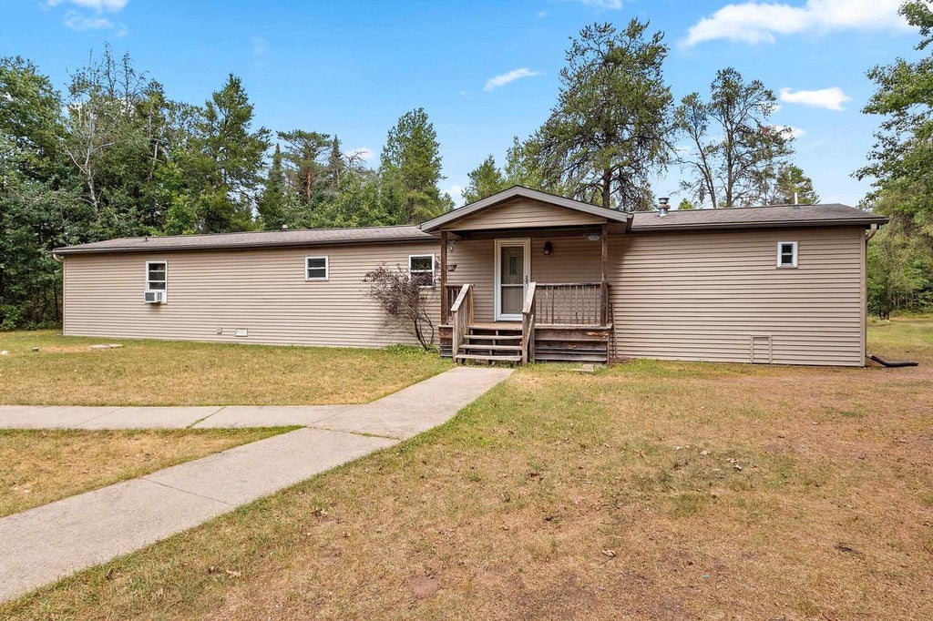 Photo of 14329 Michael CIRCLE, Gillett, WI 54124 (MLS # 50329668)