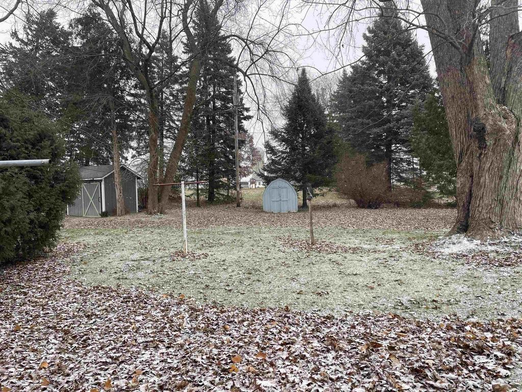 Photo of 311 Steiner DRIVE, Oakfield, WI 53065 (MLS # 2013145)