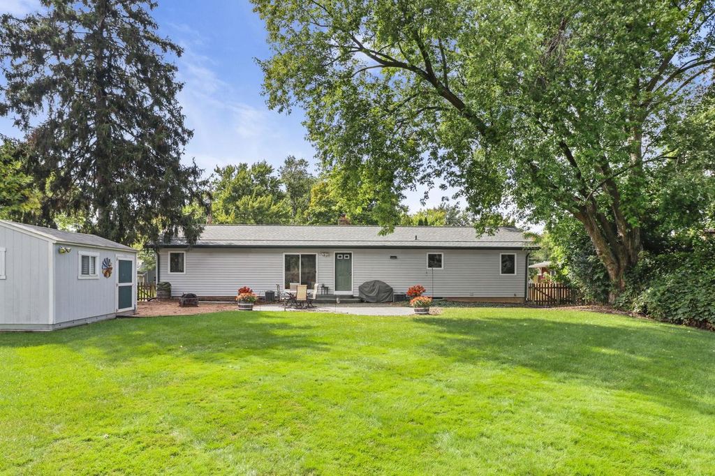 Photo of 3429 Marcy ROAD, Madison, WI 53704 (MLS # 2010138)