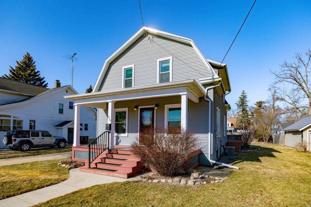 Photo of 716 Charles STREET, Fort Atkinson, WI 53538 (MLS # 2017134)