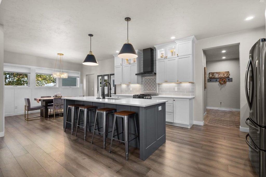 Photo of N8641 Winding Trail DRIVE, Menasha, WI 54952 (MLS # 50334339)