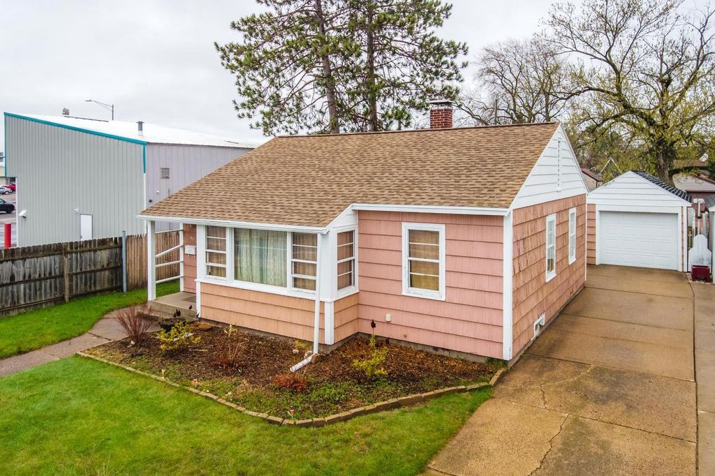 Photo of 107 Kent STREET, Wausau, WI 54403 (MLS # 22601652)