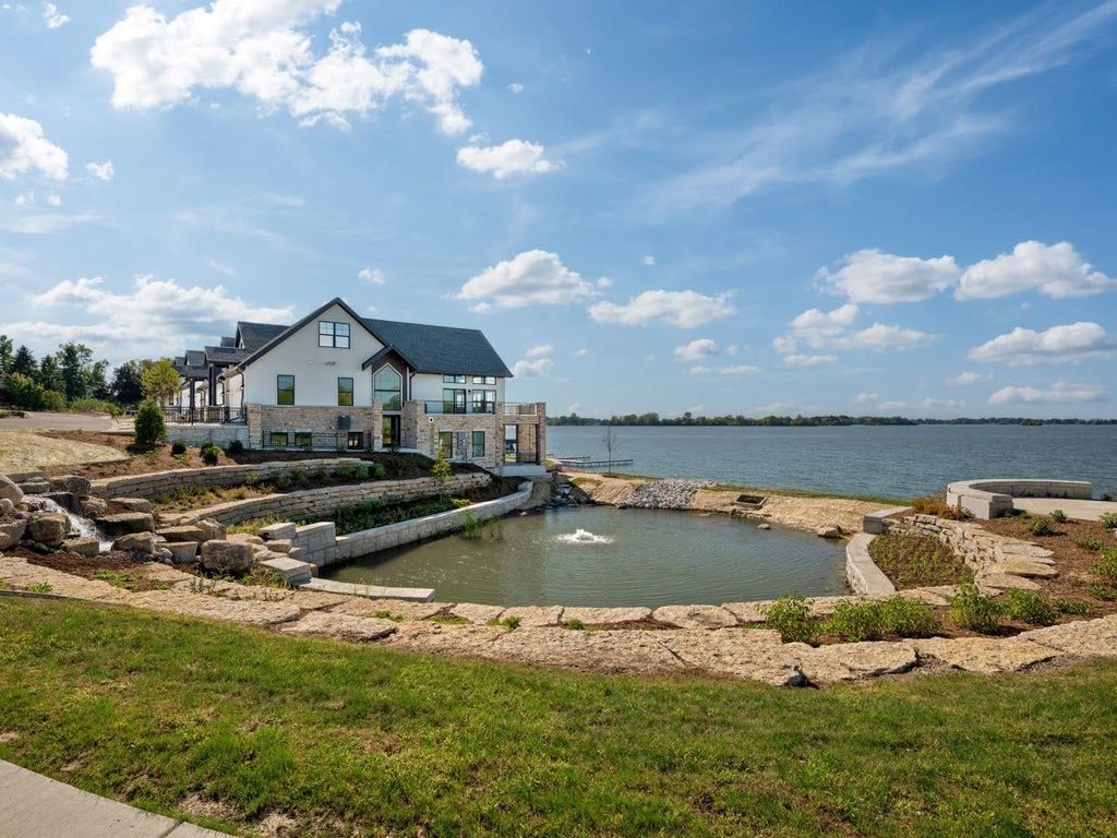 Photo of 222 Lakeview LANE, Beaver Dam, WI 53916 (MLS # 2022428)