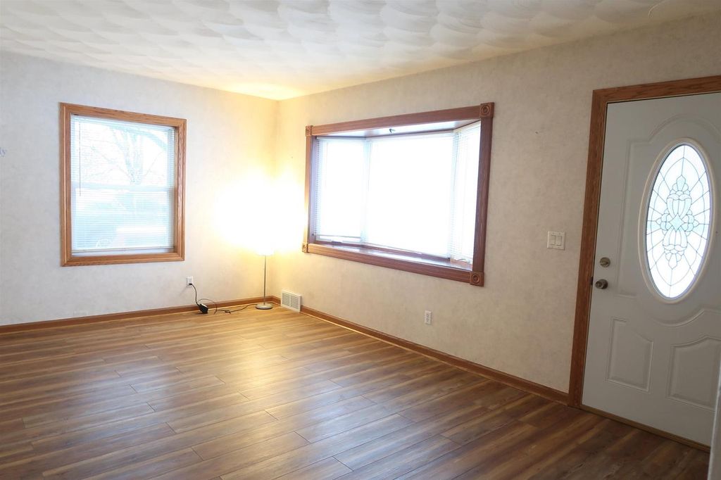 Photo of 1560 WINDSOR STREET, Sun Prairie, WI 53590 (MLS # 2013672)