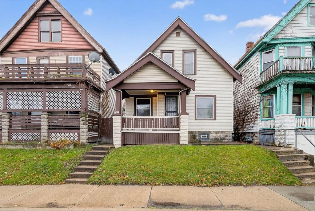 Photo of 3615 W Center STREET, Milwaukee, WI 53210 (MLS # 1943562)