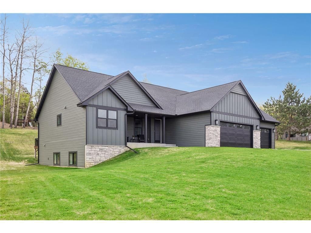 Photo of 899 Gavin PASS, Hudson, WI 54016 (MLS # 7067341)