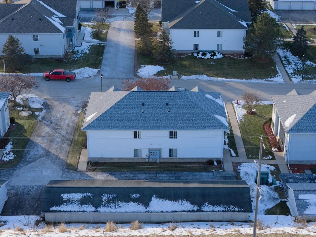 Photo of 903 Fox Creek DRIVE #3, Watertown, WI 53098 (MLS # 1945606)