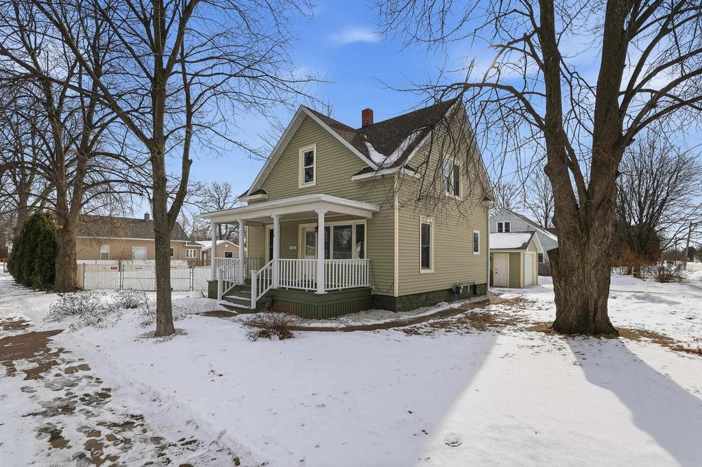 Photo of 1310 Baker STREET, Wisconsin Rapids, WI 54494 (MLS # 22600524)